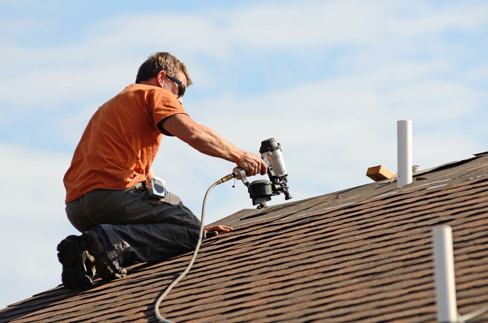 Clear Roofing and Siding LLC
