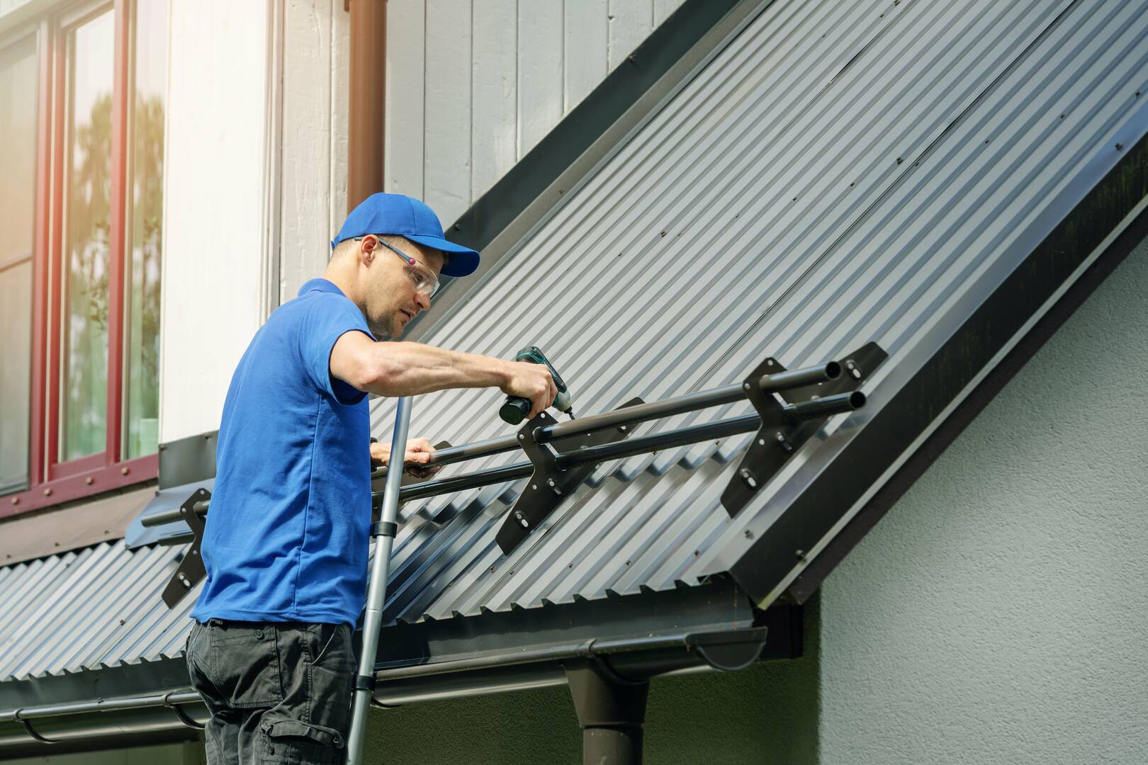 MNJ Roofing Inc