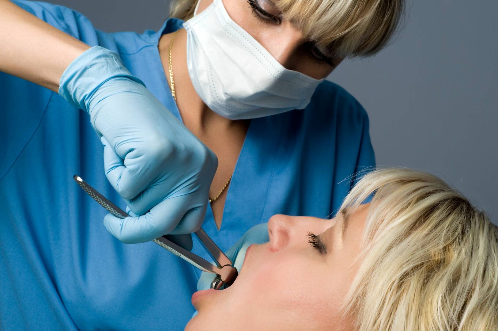 Desert Dental: Ruintan Kamran D.M.D.